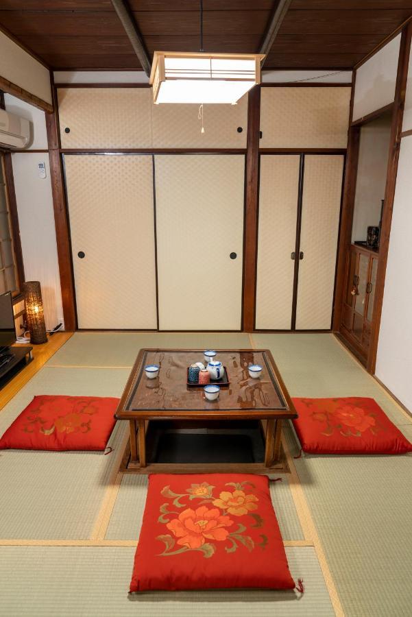 【箱根湯本】日本家屋・箱根湯本駅から徒歩15分、芸者教師の家 Hakone Bagian luar foto